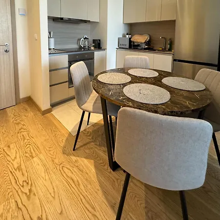 Waterfront Diamond Apartment