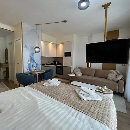 Apartment Waterfront Diamond Belgrade